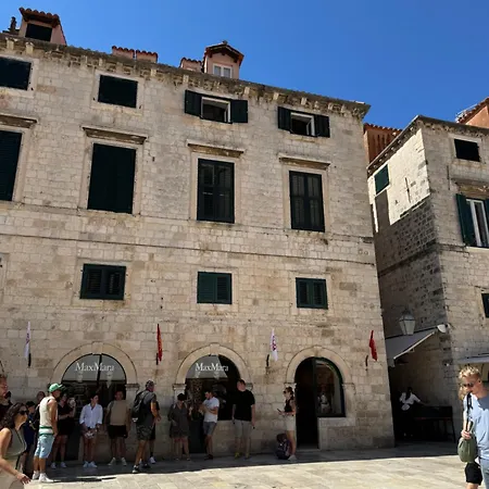 Velut Bokun Lejlighed *