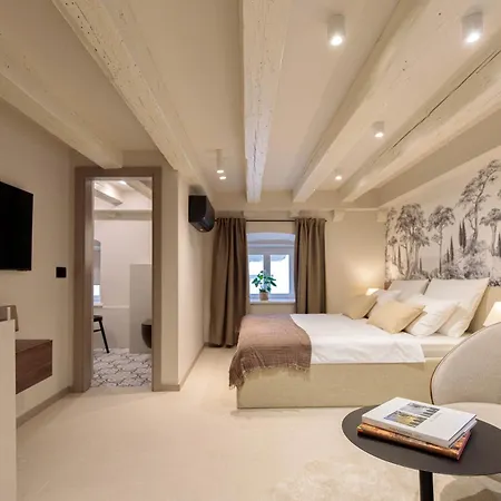 Velut Bokun Apartment *